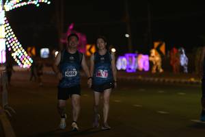 BIB: 43050
                            <button type="button" onclick="openModal(17569467)" class="btn btn-primary btn-sm float-right btn-popup" data-toggle="modal" data-target=".modal-high-quality">
                        <i class="fas fa-shopping-cart"></i> Add to Cart
                    </button>
                                            <button type="button" onclick="isThisMe(17569467, true)" class="btn btn-success btn-sm float-right btn-popup btn-isme hidden" data-toggle="tooltip" data-placement="bottom" title="นี่คือรูปของคุณใช่ไหม คลิกที่นี่เพื่อเอาเข้าอัลบั้ม">
                        <i class="fas fa-plus"></i> Add to album
                    </button>
                    <button type="button" onclick="isThisMe(17569467, false)" class="btn btn-warning btn-sm float-right btn-popup btn-isnotme hidden">
                        <i class="fas fa-ban"></i> Remove from album
                    </button>