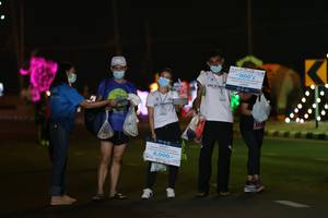 BIB: 0002
                            <button type="button" onclick="openModal(17569756)" class="btn btn-primary btn-sm float-right btn-popup" data-toggle="modal" data-target=".modal-high-quality">
                        <i class="fas fa-shopping-cart"></i> Add to Cart
                    </button>
                                            <button type="button" onclick="isThisMe(17569756, true)" class="btn btn-success btn-sm float-right btn-popup btn-isme hidden" data-toggle="tooltip" data-placement="bottom" title="นี่คือรูปของคุณใช่ไหม คลิกที่นี่เพื่อเอาเข้าอัลบั้ม">
                        <i class="fas fa-plus"></i> Add to album
                    </button>
                    <button type="button" onclick="isThisMe(17569756, false)" class="btn btn-warning btn-sm float-right btn-popup btn-isnotme hidden">
                        <i class="fas fa-ban"></i> Remove from album
                    </button>