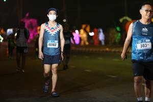 BIB: 40163, 303
                            <button type="button" onclick="openModal(17570365)" class="btn btn-primary btn-sm float-right btn-popup" data-toggle="modal" data-target=".modal-high-quality">
                        <i class="fas fa-shopping-cart"></i> Add to Cart
                    </button>
                                            <button type="button" onclick="isThisMe(17570365, true)" class="btn btn-success btn-sm float-right btn-popup btn-isme hidden" data-toggle="tooltip" data-placement="bottom" title="นี่คือรูปของคุณใช่ไหม คลิกที่นี่เพื่อเอาเข้าอัลบั้ม">
                        <i class="fas fa-plus"></i> Add to album
                    </button>
                    <button type="button" onclick="isThisMe(17570365, false)" class="btn btn-warning btn-sm float-right btn-popup btn-isnotme hidden">
                        <i class="fas fa-ban"></i> Remove from album
                    </button>