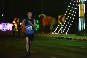 BIB: 41470
                            <button type="button" onclick="openModal(17570279)" class="btn btn-primary btn-sm float-right btn-popup" data-toggle="modal" data-target=".modal-high-quality">
                        <i class="fas fa-shopping-cart"></i> Add to Cart
                    </button>
                                            <button type="button" onclick="isThisMe(17570279, true)" class="btn btn-success btn-sm float-right btn-popup btn-isme hidden" data-toggle="tooltip" data-placement="bottom" title="นี่คือรูปของคุณใช่ไหม คลิกที่นี่เพื่อเอาเข้าอัลบั้ม">
                        <i class="fas fa-plus"></i> Add to album
                    </button>
                    <button type="button" onclick="isThisMe(17570279, false)" class="btn btn-warning btn-sm float-right btn-popup btn-isnotme hidden">
                        <i class="fas fa-ban"></i> Remove from album
                    </button>