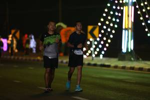 BIB: 42932
                            <button type="button" onclick="openModal(17568908)" class="btn btn-primary btn-sm float-right btn-popup" data-toggle="modal" data-target=".modal-high-quality">
                        <i class="fas fa-shopping-cart"></i> Add to Cart
                    </button>
                                            <button type="button" onclick="isThisMe(17568908, true)" class="btn btn-success btn-sm float-right btn-popup btn-isme hidden" data-toggle="tooltip" data-placement="bottom" title="นี่คือรูปของคุณใช่ไหม คลิกที่นี่เพื่อเอาเข้าอัลบั้ม">
                        <i class="fas fa-plus"></i> Add to album
                    </button>
                    <button type="button" onclick="isThisMe(17568908, false)" class="btn btn-warning btn-sm float-right btn-popup btn-isnotme hidden">
                        <i class="fas fa-ban"></i> Remove from album
                    </button>