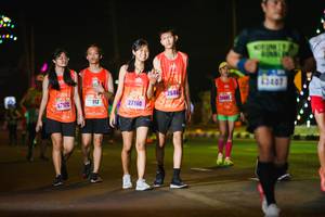 BIB: 2646, 27172, 013, 27160, 26601
                            <button type="button" onclick="openModal(18196857)" class="btn btn-primary btn-sm float-right btn-popup" data-toggle="modal" data-target=".modal-high-quality">
                        <i class="fas fa-shopping-cart"></i> Add to Cart
                    </button>
                                            <button type="button" onclick="isThisMe(18196857, true)" class="btn btn-success btn-sm float-right btn-popup btn-isme hidden" data-toggle="tooltip" data-placement="bottom" title="นี่คือรูปของคุณใช่ไหม คลิกที่นี่เพื่อเอาเข้าอัลบั้ม">
                        <i class="fas fa-plus"></i> Add to album
                    </button>
                    <button type="button" onclick="isThisMe(18196857, false)" class="btn btn-warning btn-sm float-right btn-popup btn-isnotme hidden">
                        <i class="fas fa-ban"></i> Remove from album
                    </button>