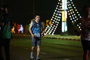 BIB: 404, 41820
                            <button type="button" onclick="openModal(17569288)" class="btn btn-primary btn-sm float-right btn-popup" data-toggle="modal" data-target=".modal-high-quality">
                        <i class="fas fa-shopping-cart"></i> Add to Cart
                    </button>
                                            <button type="button" onclick="isThisMe(17569288, true)" class="btn btn-success btn-sm float-right btn-popup btn-isme hidden" data-toggle="tooltip" data-placement="bottom" title="นี่คือรูปของคุณใช่ไหม คลิกที่นี่เพื่อเอาเข้าอัลบั้ม">
                        <i class="fas fa-plus"></i> Add to album
                    </button>
                    <button type="button" onclick="isThisMe(17569288, false)" class="btn btn-warning btn-sm float-right btn-popup btn-isnotme hidden">
                        <i class="fas fa-ban"></i> Remove from album
                    </button>