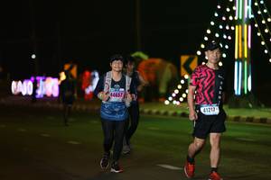 BIB: 44657, 41217
                            <button type="button" onclick="openModal(17569189)" class="btn btn-primary btn-sm float-right btn-popup" data-toggle="modal" data-target=".modal-high-quality">
                        <i class="fas fa-shopping-cart"></i> Add to Cart
                    </button>
                                            <button type="button" onclick="isThisMe(17569189, true)" class="btn btn-success btn-sm float-right btn-popup btn-isme hidden" data-toggle="tooltip" data-placement="bottom" title="นี่คือรูปของคุณใช่ไหม คลิกที่นี่เพื่อเอาเข้าอัลบั้ม">
                        <i class="fas fa-plus"></i> Add to album
                    </button>
                    <button type="button" onclick="isThisMe(17569189, false)" class="btn btn-warning btn-sm float-right btn-popup btn-isnotme hidden">
                        <i class="fas fa-ban"></i> Remove from album
                    </button>