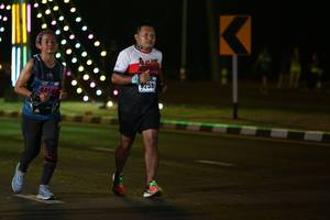 BIB: 258
                            <button type="button" onclick="openModal(17568524)" class="btn btn-primary btn-sm float-right btn-popup" data-toggle="modal" data-target=".modal-high-quality">
                        <i class="fas fa-shopping-cart"></i> Add to Cart
                    </button>
                                            <button type="button" onclick="isThisMe(17568524, true)" class="btn btn-success btn-sm float-right btn-popup btn-isme hidden" data-toggle="tooltip" data-placement="bottom" title="นี่คือรูปของคุณใช่ไหม คลิกที่นี่เพื่อเอาเข้าอัลบั้ม">
                        <i class="fas fa-plus"></i> Add to album
                    </button>
                    <button type="button" onclick="isThisMe(17568524, false)" class="btn btn-warning btn-sm float-right btn-popup btn-isnotme hidden">
                        <i class="fas fa-ban"></i> Remove from album
                    </button>