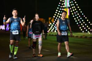 BIB: 42599, 42227, 5959
                            <button type="button" onclick="openModal(17569121)" class="btn btn-primary btn-sm float-right btn-popup" data-toggle="modal" data-target=".modal-high-quality">
                        <i class="fas fa-shopping-cart"></i> Add to Cart
                    </button>
                                            <button type="button" onclick="isThisMe(17569121, true)" class="btn btn-success btn-sm float-right btn-popup btn-isme hidden" data-toggle="tooltip" data-placement="bottom" title="นี่คือรูปของคุณใช่ไหม คลิกที่นี่เพื่อเอาเข้าอัลบั้ม">
                        <i class="fas fa-plus"></i> Add to album
                    </button>
                    <button type="button" onclick="isThisMe(17569121, false)" class="btn btn-warning btn-sm float-right btn-popup btn-isnotme hidden">
                        <i class="fas fa-ban"></i> Remove from album
                    </button>