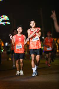 BIB: 22998, 20305
                            <button type="button" onclick="openModal(18268188)" class="btn btn-primary btn-sm float-right btn-popup" data-toggle="modal" data-target=".modal-high-quality">
                        <i class="fas fa-shopping-cart"></i> Add to Cart
                    </button>
                                            <button type="button" onclick="isThisMe(18268188, true)" class="btn btn-success btn-sm float-right btn-popup btn-isme hidden" data-toggle="tooltip" data-placement="bottom" title="นี่คือรูปของคุณใช่ไหม คลิกที่นี่เพื่อเอาเข้าอัลบั้ม">
                        <i class="fas fa-plus"></i> Add to album
                    </button>
                    <button type="button" onclick="isThisMe(18268188, false)" class="btn btn-warning btn-sm float-right btn-popup btn-isnotme hidden">
                        <i class="fas fa-ban"></i> Remove from album
                    </button>