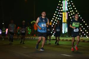 BIB: 14413, 40055
                            <button type="button" onclick="openModal(17565561)" class="btn btn-primary btn-sm float-right btn-popup" data-toggle="modal" data-target=".modal-high-quality">
                        <i class="fas fa-shopping-cart"></i> Add to Cart
                    </button>
                                            <button type="button" onclick="isThisMe(17565561, true)" class="btn btn-success btn-sm float-right btn-popup btn-isme hidden" data-toggle="tooltip" data-placement="bottom" title="นี่คือรูปของคุณใช่ไหม คลิกที่นี่เพื่อเอาเข้าอัลบั้ม">
                        <i class="fas fa-plus"></i> Add to album
                    </button>
                    <button type="button" onclick="isThisMe(17565561, false)" class="btn btn-warning btn-sm float-right btn-popup btn-isnotme hidden">
                        <i class="fas fa-ban"></i> Remove from album
                    </button>