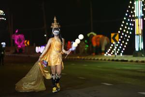 BIB: 5640
                            <button type="button" onclick="openModal(17569252)" class="btn btn-primary btn-sm float-right btn-popup" data-toggle="modal" data-target=".modal-high-quality">
                        <i class="fas fa-shopping-cart"></i> Add to Cart
                    </button>
                                            <button type="button" onclick="isThisMe(17569252, true)" class="btn btn-success btn-sm float-right btn-popup btn-isme hidden" data-toggle="tooltip" data-placement="bottom" title="นี่คือรูปของคุณใช่ไหม คลิกที่นี่เพื่อเอาเข้าอัลบั้ม">
                        <i class="fas fa-plus"></i> Add to album
                    </button>
                    <button type="button" onclick="isThisMe(17569252, false)" class="btn btn-warning btn-sm float-right btn-popup btn-isnotme hidden">
                        <i class="fas fa-ban"></i> Remove from album
                    </button>