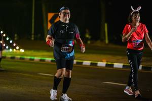 BIB: 42882
                            <button type="button" onclick="openModal(18187836)" class="btn btn-primary btn-sm float-right btn-popup" data-toggle="modal" data-target=".modal-high-quality">
                        <i class="fas fa-shopping-cart"></i> Add to Cart
                    </button>
                                            <button type="button" onclick="isThisMe(18187836, true)" class="btn btn-success btn-sm float-right btn-popup btn-isme hidden" data-toggle="tooltip" data-placement="bottom" title="นี่คือรูปของคุณใช่ไหม คลิกที่นี่เพื่อเอาเข้าอัลบั้ม">
                        <i class="fas fa-plus"></i> Add to album
                    </button>
                    <button type="button" onclick="isThisMe(18187836, false)" class="btn btn-warning btn-sm float-right btn-popup btn-isnotme hidden">
                        <i class="fas fa-ban"></i> Remove from album
                    </button>