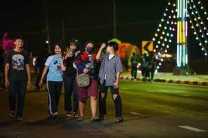 BIB: 
                            <button type="button" onclick="openModal(18187802)" class="btn btn-primary btn-sm float-right btn-popup" data-toggle="modal" data-target=".modal-high-quality">
                        <i class="fas fa-shopping-cart"></i> Add to Cart
                    </button>
                                            <button type="button" onclick="isThisMe(18187802, true)" class="btn btn-success btn-sm float-right btn-popup btn-isme hidden" data-toggle="tooltip" data-placement="bottom" title="นี่คือรูปของคุณใช่ไหม คลิกที่นี่เพื่อเอาเข้าอัลบั้ม">
                        <i class="fas fa-plus"></i> Add to album
                    </button>
                    <button type="button" onclick="isThisMe(18187802, false)" class="btn btn-warning btn-sm float-right btn-popup btn-isnotme hidden">
                        <i class="fas fa-ban"></i> Remove from album
                    </button>