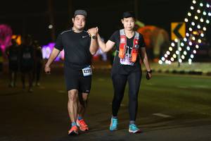 BIB: 4299
                            <button type="button" onclick="openModal(17570033)" class="btn btn-primary btn-sm float-right btn-popup" data-toggle="modal" data-target=".modal-high-quality">
                        <i class="fas fa-shopping-cart"></i> Add to Cart
                    </button>
                                            <button type="button" onclick="isThisMe(17570033, true)" class="btn btn-success btn-sm float-right btn-popup btn-isme hidden" data-toggle="tooltip" data-placement="bottom" title="นี่คือรูปของคุณใช่ไหม คลิกที่นี่เพื่อเอาเข้าอัลบั้ม">
                        <i class="fas fa-plus"></i> Add to album
                    </button>
                    <button type="button" onclick="isThisMe(17570033, false)" class="btn btn-warning btn-sm float-right btn-popup btn-isnotme hidden">
                        <i class="fas fa-ban"></i> Remove from album
                    </button>