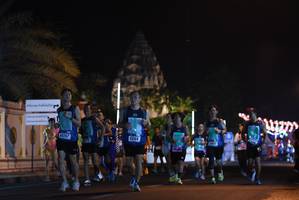 BIB: 40267, 43159
                            <button type="button" onclick="openModal(17566580)" class="btn btn-primary btn-sm float-right btn-popup" data-toggle="modal" data-target=".modal-high-quality">
                        <i class="fas fa-shopping-cart"></i> Add to Cart
                    </button>
                                            <button type="button" onclick="isThisMe(17566580, true)" class="btn btn-success btn-sm float-right btn-popup btn-isme hidden" data-toggle="tooltip" data-placement="bottom" title="นี่คือรูปของคุณใช่ไหม คลิกที่นี่เพื่อเอาเข้าอัลบั้ม">
                        <i class="fas fa-plus"></i> Add to album
                    </button>
                    <button type="button" onclick="isThisMe(17566580, false)" class="btn btn-warning btn-sm float-right btn-popup btn-isnotme hidden">
                        <i class="fas fa-ban"></i> Remove from album
                    </button>