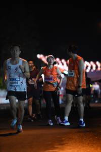 BIB: 26908, 40895, 416
                            <button type="button" onclick="openModal(17554164)" class="btn btn-primary btn-sm float-right btn-popup" data-toggle="modal" data-target=".modal-high-quality">
                        <i class="fas fa-shopping-cart"></i> Add to Cart
                    </button>
                                            <button type="button" onclick="isThisMe(17554164, true)" class="btn btn-success btn-sm float-right btn-popup btn-isme hidden" data-toggle="tooltip" data-placement="bottom" title="นี่คือรูปของคุณใช่ไหม คลิกที่นี่เพื่อเอาเข้าอัลบั้ม">
                        <i class="fas fa-plus"></i> Add to album
                    </button>
                    <button type="button" onclick="isThisMe(17554164, false)" class="btn btn-warning btn-sm float-right btn-popup btn-isnotme hidden">
                        <i class="fas fa-ban"></i> Remove from album
                    </button>