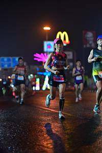 BIB: 051
                            <button type="button" onclick="openModal(17582176)" class="btn btn-primary btn-sm float-right btn-popup" data-toggle="modal" data-target=".modal-high-quality">
                        <i class="fas fa-shopping-cart"></i> Add to Cart
                    </button>
                                            <button type="button" onclick="isThisMe(17582176, true)" class="btn btn-success btn-sm float-right btn-popup btn-isme hidden" data-toggle="tooltip" data-placement="bottom" title="นี่คือรูปของคุณใช่ไหม คลิกที่นี่เพื่อเอาเข้าอัลบั้ม">
                        <i class="fas fa-plus"></i> Add to album
                    </button>
                    <button type="button" onclick="isThisMe(17582176, false)" class="btn btn-warning btn-sm float-right btn-popup btn-isnotme hidden">
                        <i class="fas fa-ban"></i> Remove from album
                    </button>