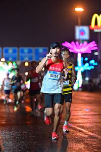 BIB: 41154, 371
                            <button type="button" onclick="openModal(17428583)" class="btn btn-primary btn-sm float-right btn-popup" data-toggle="modal" data-target=".modal-high-quality">
                        <i class="fas fa-shopping-cart"></i> Add to Cart
                    </button>
                                            <button type="button" onclick="isThisMe(17428583, true)" class="btn btn-success btn-sm float-right btn-popup btn-isme hidden" data-toggle="tooltip" data-placement="bottom" title="นี่คือรูปของคุณใช่ไหม คลิกที่นี่เพื่อเอาเข้าอัลบั้ม">
                        <i class="fas fa-plus"></i> Add to album
                    </button>
                    <button type="button" onclick="isThisMe(17428583, false)" class="btn btn-warning btn-sm float-right btn-popup btn-isnotme hidden">
                        <i class="fas fa-ban"></i> Remove from album
                    </button>