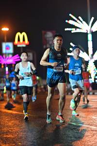 BIB: 42284, 401, 76403
                            <button type="button" onclick="openModal(17657425)" class="btn btn-primary btn-sm float-right btn-popup" data-toggle="modal" data-target=".modal-high-quality">
                        <i class="fas fa-shopping-cart"></i> Add to Cart
                    </button>
                                            <button type="button" onclick="isThisMe(17657425, true)" class="btn btn-success btn-sm float-right btn-popup btn-isme hidden" data-toggle="tooltip" data-placement="bottom" title="นี่คือรูปของคุณใช่ไหม คลิกที่นี่เพื่อเอาเข้าอัลบั้ม">
                        <i class="fas fa-plus"></i> Add to album
                    </button>
                    <button type="button" onclick="isThisMe(17657425, false)" class="btn btn-warning btn-sm float-right btn-popup btn-isnotme hidden">
                        <i class="fas fa-ban"></i> Remove from album
                    </button>