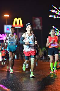 BIB: 40395, 0123, 26214
                            <button type="button" onclick="openModal(17661004)" class="btn btn-primary btn-sm float-right btn-popup" data-toggle="modal" data-target=".modal-high-quality">
                        <i class="fas fa-shopping-cart"></i> Add to Cart
                    </button>
                                            <button type="button" onclick="isThisMe(17661004, true)" class="btn btn-success btn-sm float-right btn-popup btn-isme hidden" data-toggle="tooltip" data-placement="bottom" title="นี่คือรูปของคุณใช่ไหม คลิกที่นี่เพื่อเอาเข้าอัลบั้ม">
                        <i class="fas fa-plus"></i> Add to album
                    </button>
                    <button type="button" onclick="isThisMe(17661004, false)" class="btn btn-warning btn-sm float-right btn-popup btn-isnotme hidden">
                        <i class="fas fa-ban"></i> Remove from album
                    </button>