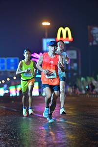 BIB: 21505, 20154
                            <button type="button" onclick="openModal(17553879)" class="btn btn-primary btn-sm float-right btn-popup" data-toggle="modal" data-target=".modal-high-quality">
                        <i class="fas fa-shopping-cart"></i> Add to Cart
                    </button>
                                            <button type="button" onclick="isThisMe(17553879, true)" class="btn btn-success btn-sm float-right btn-popup btn-isme hidden" data-toggle="tooltip" data-placement="bottom" title="นี่คือรูปของคุณใช่ไหม คลิกที่นี่เพื่อเอาเข้าอัลบั้ม">
                        <i class="fas fa-plus"></i> Add to album
                    </button>
                    <button type="button" onclick="isThisMe(17553879, false)" class="btn btn-warning btn-sm float-right btn-popup btn-isnotme hidden">
                        <i class="fas fa-ban"></i> Remove from album
                    </button>