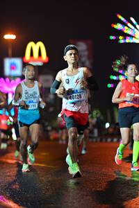 BIB: 40128, 40395
                            <button type="button" onclick="openModal(17661012)" class="btn btn-primary btn-sm float-right btn-popup" data-toggle="modal" data-target=".modal-high-quality">
                        <i class="fas fa-shopping-cart"></i> Add to Cart
                    </button>
                                            <button type="button" onclick="isThisMe(17661012, true)" class="btn btn-success btn-sm float-right btn-popup btn-isme hidden" data-toggle="tooltip" data-placement="bottom" title="นี่คือรูปของคุณใช่ไหม คลิกที่นี่เพื่อเอาเข้าอัลบั้ม">
                        <i class="fas fa-plus"></i> Add to album
                    </button>
                    <button type="button" onclick="isThisMe(17661012, false)" class="btn btn-warning btn-sm float-right btn-popup btn-isnotme hidden">
                        <i class="fas fa-ban"></i> Remove from album
                    </button>