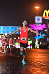 BIB: 20557
                            <button type="button" onclick="openModal(17514241)" class="btn btn-primary btn-sm float-right btn-popup" data-toggle="modal" data-target=".modal-high-quality">
                        <i class="fas fa-shopping-cart"></i> Add to Cart
                    </button>
                                            <button type="button" onclick="isThisMe(17514241, true)" class="btn btn-success btn-sm float-right btn-popup btn-isme hidden" data-toggle="tooltip" data-placement="bottom" title="นี่คือรูปของคุณใช่ไหม คลิกที่นี่เพื่อเอาเข้าอัลบั้ม">
                        <i class="fas fa-plus"></i> Add to album
                    </button>
                    <button type="button" onclick="isThisMe(17514241, false)" class="btn btn-warning btn-sm float-right btn-popup btn-isnotme hidden">
                        <i class="fas fa-ban"></i> Remove from album
                    </button>