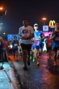 BIB: 03181, 4082, 4322
                            <button type="button" onclick="openModal(17632979)" class="btn btn-primary btn-sm float-right btn-popup" data-toggle="modal" data-target=".modal-high-quality">
                        <i class="fas fa-shopping-cart"></i> Add to Cart
                    </button>
                                            <button type="button" onclick="isThisMe(17632979, true)" class="btn btn-success btn-sm float-right btn-popup btn-isme hidden" data-toggle="tooltip" data-placement="bottom" title="นี่คือรูปของคุณใช่ไหม คลิกที่นี่เพื่อเอาเข้าอัลบั้ม">
                        <i class="fas fa-plus"></i> Add to album
                    </button>
                    <button type="button" onclick="isThisMe(17632979, false)" class="btn btn-warning btn-sm float-right btn-popup btn-isnotme hidden">
                        <i class="fas fa-ban"></i> Remove from album
                    </button>