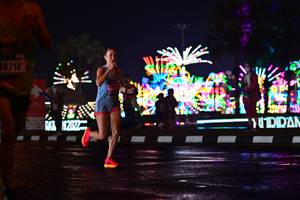 BIB: 0714
                            <button type="button" onclick="openModal(17419905)" class="btn btn-primary btn-sm float-right btn-popup" data-toggle="modal" data-target=".modal-high-quality">
                        <i class="fas fa-shopping-cart"></i> Add to Cart
                    </button>
                                            <button type="button" onclick="isThisMe(17419905, true)" class="btn btn-success btn-sm float-right btn-popup btn-isme hidden" data-toggle="tooltip" data-placement="bottom" title="นี่คือรูปของคุณใช่ไหม คลิกที่นี่เพื่อเอาเข้าอัลบั้ม">
                        <i class="fas fa-plus"></i> Add to album
                    </button>
                    <button type="button" onclick="isThisMe(17419905, false)" class="btn btn-warning btn-sm float-right btn-popup btn-isnotme hidden">
                        <i class="fas fa-ban"></i> Remove from album
                    </button>