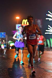 BIB: 40602
                            <button type="button" onclick="openModal(17550909)" class="btn btn-primary btn-sm float-right btn-popup" data-toggle="modal" data-target=".modal-high-quality">
                        <i class="fas fa-shopping-cart"></i> Add to Cart
                    </button>
                                            <button type="button" onclick="isThisMe(17550909, true)" class="btn btn-success btn-sm float-right btn-popup btn-isme hidden" data-toggle="tooltip" data-placement="bottom" title="นี่คือรูปของคุณใช่ไหม คลิกที่นี่เพื่อเอาเข้าอัลบั้ม">
                        <i class="fas fa-plus"></i> Add to album
                    </button>
                    <button type="button" onclick="isThisMe(17550909, false)" class="btn btn-warning btn-sm float-right btn-popup btn-isnotme hidden">
                        <i class="fas fa-ban"></i> Remove from album
                    </button>