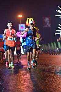 BIB: 40051, 21261
                            <button type="button" onclick="openModal(17610284)" class="btn btn-primary btn-sm float-right btn-popup" data-toggle="modal" data-target=".modal-high-quality">
                        <i class="fas fa-shopping-cart"></i> Add to Cart
                    </button>
                                            <button type="button" onclick="isThisMe(17610284, true)" class="btn btn-success btn-sm float-right btn-popup btn-isme hidden" data-toggle="tooltip" data-placement="bottom" title="นี่คือรูปของคุณใช่ไหม คลิกที่นี่เพื่อเอาเข้าอัลบั้ม">
                        <i class="fas fa-plus"></i> Add to album
                    </button>
                    <button type="button" onclick="isThisMe(17610284, false)" class="btn btn-warning btn-sm float-right btn-popup btn-isnotme hidden">
                        <i class="fas fa-ban"></i> Remove from album
                    </button>