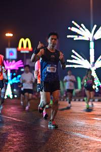 BIB: 41190
                            <button type="button" onclick="openModal(17628055)" class="btn btn-primary btn-sm float-right btn-popup" data-toggle="modal" data-target=".modal-high-quality">
                        <i class="fas fa-shopping-cart"></i> Add to Cart
                    </button>
                                            <button type="button" onclick="isThisMe(17628055, true)" class="btn btn-success btn-sm float-right btn-popup btn-isme hidden" data-toggle="tooltip" data-placement="bottom" title="นี่คือรูปของคุณใช่ไหม คลิกที่นี่เพื่อเอาเข้าอัลบั้ม">
                        <i class="fas fa-plus"></i> Add to album
                    </button>
                    <button type="button" onclick="isThisMe(17628055, false)" class="btn btn-warning btn-sm float-right btn-popup btn-isnotme hidden">
                        <i class="fas fa-ban"></i> Remove from album
                    </button>