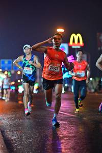 BIB: 21532, 007, 69201
                            <button type="button" onclick="openModal(17553138)" class="btn btn-primary btn-sm float-right btn-popup" data-toggle="modal" data-target=".modal-high-quality">
                        <i class="fas fa-shopping-cart"></i> Add to Cart
                    </button>
                                            <button type="button" onclick="isThisMe(17553138, true)" class="btn btn-success btn-sm float-right btn-popup btn-isme hidden" data-toggle="tooltip" data-placement="bottom" title="นี่คือรูปของคุณใช่ไหม คลิกที่นี่เพื่อเอาเข้าอัลบั้ม">
                        <i class="fas fa-plus"></i> Add to album
                    </button>
                    <button type="button" onclick="isThisMe(17553138, false)" class="btn btn-warning btn-sm float-right btn-popup btn-isnotme hidden">
                        <i class="fas fa-ban"></i> Remove from album
                    </button>