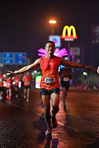 BIB: 21518
                            <button type="button" onclick="openModal(17563043)" class="btn btn-primary btn-sm float-right btn-popup" data-toggle="modal" data-target=".modal-high-quality">
                        <i class="fas fa-shopping-cart"></i> Add to Cart
                    </button>
                                            <button type="button" onclick="isThisMe(17563043, true)" class="btn btn-success btn-sm float-right btn-popup btn-isme hidden" data-toggle="tooltip" data-placement="bottom" title="นี่คือรูปของคุณใช่ไหม คลิกที่นี่เพื่อเอาเข้าอัลบั้ม">
                        <i class="fas fa-plus"></i> Add to album
                    </button>
                    <button type="button" onclick="isThisMe(17563043, false)" class="btn btn-warning btn-sm float-right btn-popup btn-isnotme hidden">
                        <i class="fas fa-ban"></i> Remove from album
                    </button>