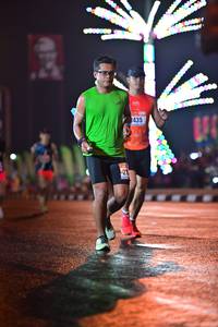 BIB: 1435
                            <button type="button" onclick="openModal(17626287)" class="btn btn-primary btn-sm float-right btn-popup" data-toggle="modal" data-target=".modal-high-quality">
                        <i class="fas fa-shopping-cart"></i> Add to Cart
                    </button>
                                            <button type="button" onclick="isThisMe(17626287, true)" class="btn btn-success btn-sm float-right btn-popup btn-isme hidden" data-toggle="tooltip" data-placement="bottom" title="นี่คือรูปของคุณใช่ไหม คลิกที่นี่เพื่อเอาเข้าอัลบั้ม">
                        <i class="fas fa-plus"></i> Add to album
                    </button>
                    <button type="button" onclick="isThisMe(17626287, false)" class="btn btn-warning btn-sm float-right btn-popup btn-isnotme hidden">
                        <i class="fas fa-ban"></i> Remove from album
                    </button>