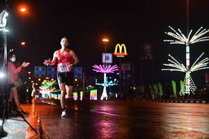 BIB: 4177
                            <button type="button" onclick="openModal(17416745)" class="btn btn-primary btn-sm float-right btn-popup" data-toggle="modal" data-target=".modal-high-quality">
                        <i class="fas fa-shopping-cart"></i> Add to Cart
                    </button>
                                            <button type="button" onclick="isThisMe(17416745, true)" class="btn btn-success btn-sm float-right btn-popup btn-isme hidden" data-toggle="tooltip" data-placement="bottom" title="นี่คือรูปของคุณใช่ไหม คลิกที่นี่เพื่อเอาเข้าอัลบั้ม">
                        <i class="fas fa-plus"></i> Add to album
                    </button>
                    <button type="button" onclick="isThisMe(17416745, false)" class="btn btn-warning btn-sm float-right btn-popup btn-isnotme hidden">
                        <i class="fas fa-ban"></i> Remove from album
                    </button>