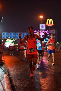 BIB: 12327, 41764
                            <button type="button" onclick="openModal(17562286)" class="btn btn-primary btn-sm float-right btn-popup" data-toggle="modal" data-target=".modal-high-quality">
                        <i class="fas fa-shopping-cart"></i> Add to Cart
                    </button>
                                            <button type="button" onclick="isThisMe(17562286, true)" class="btn btn-success btn-sm float-right btn-popup btn-isme hidden" data-toggle="tooltip" data-placement="bottom" title="นี่คือรูปของคุณใช่ไหม คลิกที่นี่เพื่อเอาเข้าอัลบั้ม">
                        <i class="fas fa-plus"></i> Add to album
                    </button>
                    <button type="button" onclick="isThisMe(17562286, false)" class="btn btn-warning btn-sm float-right btn-popup btn-isnotme hidden">
                        <i class="fas fa-ban"></i> Remove from album
                    </button>