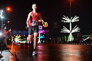 BIB: 41775
                            <button type="button" onclick="openModal(17416974)" class="btn btn-primary btn-sm float-right btn-popup" data-toggle="modal" data-target=".modal-high-quality">
                        <i class="fas fa-shopping-cart"></i> Add to Cart
                    </button>
                                            <button type="button" onclick="isThisMe(17416974, true)" class="btn btn-success btn-sm float-right btn-popup btn-isme hidden" data-toggle="tooltip" data-placement="bottom" title="นี่คือรูปของคุณใช่ไหม คลิกที่นี่เพื่อเอาเข้าอัลบั้ม">
                        <i class="fas fa-plus"></i> Add to album
                    </button>
                    <button type="button" onclick="isThisMe(17416974, false)" class="btn btn-warning btn-sm float-right btn-popup btn-isnotme hidden">
                        <i class="fas fa-ban"></i> Remove from album
                    </button>