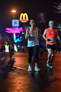 BIB: 40109, 20275
                            <button type="button" onclick="openModal(17564935)" class="btn btn-primary btn-sm float-right btn-popup" data-toggle="modal" data-target=".modal-high-quality">
                        <i class="fas fa-shopping-cart"></i> Add to Cart
                    </button>
                                            <button type="button" onclick="isThisMe(17564935, true)" class="btn btn-success btn-sm float-right btn-popup btn-isme hidden" data-toggle="tooltip" data-placement="bottom" title="นี่คือรูปของคุณใช่ไหม คลิกที่นี่เพื่อเอาเข้าอัลบั้ม">
                        <i class="fas fa-plus"></i> Add to album
                    </button>
                    <button type="button" onclick="isThisMe(17564935, false)" class="btn btn-warning btn-sm float-right btn-popup btn-isnotme hidden">
                        <i class="fas fa-ban"></i> Remove from album
                    </button>