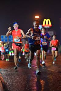 BIB: 250, 21337
                            <button type="button" onclick="openModal(17588817)" class="btn btn-primary btn-sm float-right btn-popup" data-toggle="modal" data-target=".modal-high-quality">
                        <i class="fas fa-shopping-cart"></i> Add to Cart
                    </button>
                                            <button type="button" onclick="isThisMe(17588817, true)" class="btn btn-success btn-sm float-right btn-popup btn-isme hidden" data-toggle="tooltip" data-placement="bottom" title="นี่คือรูปของคุณใช่ไหม คลิกที่นี่เพื่อเอาเข้าอัลบั้ม">
                        <i class="fas fa-plus"></i> Add to album
                    </button>
                    <button type="button" onclick="isThisMe(17588817, false)" class="btn btn-warning btn-sm float-right btn-popup btn-isnotme hidden">
                        <i class="fas fa-ban"></i> Remove from album
                    </button>