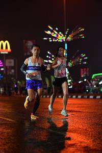 BIB: 20102
                            <button type="button" onclick="openModal(17545543)" class="btn btn-primary btn-sm float-right btn-popup" data-toggle="modal" data-target=".modal-high-quality">
                        <i class="fas fa-shopping-cart"></i> Add to Cart
                    </button>
                                            <button type="button" onclick="isThisMe(17545543, true)" class="btn btn-success btn-sm float-right btn-popup btn-isme hidden" data-toggle="tooltip" data-placement="bottom" title="นี่คือรูปของคุณใช่ไหม คลิกที่นี่เพื่อเอาเข้าอัลบั้ม">
                        <i class="fas fa-plus"></i> Add to album
                    </button>
                    <button type="button" onclick="isThisMe(17545543, false)" class="btn btn-warning btn-sm float-right btn-popup btn-isnotme hidden">
                        <i class="fas fa-ban"></i> Remove from album
                    </button>