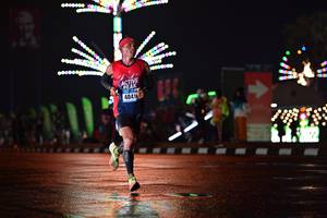 BIB: 4041
                            <button type="button" onclick="openModal(17419790)" class="btn btn-primary btn-sm float-right btn-popup" data-toggle="modal" data-target=".modal-high-quality">
                        <i class="fas fa-shopping-cart"></i> Add to Cart
                    </button>
                                            <button type="button" onclick="isThisMe(17419790, true)" class="btn btn-success btn-sm float-right btn-popup btn-isme hidden" data-toggle="tooltip" data-placement="bottom" title="นี่คือรูปของคุณใช่ไหม คลิกที่นี่เพื่อเอาเข้าอัลบั้ม">
                        <i class="fas fa-plus"></i> Add to album
                    </button>
                    <button type="button" onclick="isThisMe(17419790, false)" class="btn btn-warning btn-sm float-right btn-popup btn-isnotme hidden">
                        <i class="fas fa-ban"></i> Remove from album
                    </button>