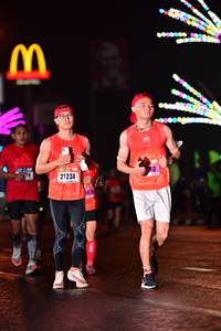 BIB: 21234, 619
                            <button type="button" onclick="openModal(16828171)" class="btn btn-primary btn-sm float-right btn-popup" data-toggle="modal" data-target=".modal-high-quality">
                        <i class="fas fa-shopping-cart"></i> Add to Cart
                    </button>
                                            <button type="button" onclick="isThisMe(16828171, true)" class="btn btn-success btn-sm float-right btn-popup btn-isme hidden" data-toggle="tooltip" data-placement="bottom" title="นี่คือรูปของคุณใช่ไหม คลิกที่นี่เพื่อเอาเข้าอัลบั้ม">
                        <i class="fas fa-plus"></i> Add to album
                    </button>
                    <button type="button" onclick="isThisMe(16828171, false)" class="btn btn-warning btn-sm float-right btn-popup btn-isnotme hidden">
                        <i class="fas fa-ban"></i> Remove from album
                    </button>