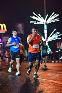 BIB: 21127, 22145
                            <button type="button" onclick="openModal(16387495)" class="btn btn-primary btn-sm float-right btn-popup" data-toggle="modal" data-target=".modal-high-quality">
                        <i class="fas fa-shopping-cart"></i> Add to Cart
                    </button>
                                            <button type="button" onclick="isThisMe(16387495, true)" class="btn btn-success btn-sm float-right btn-popup btn-isme hidden" data-toggle="tooltip" data-placement="bottom" title="นี่คือรูปของคุณใช่ไหม คลิกที่นี่เพื่อเอาเข้าอัลบั้ม">
                        <i class="fas fa-plus"></i> Add to album
                    </button>
                    <button type="button" onclick="isThisMe(16387495, false)" class="btn btn-warning btn-sm float-right btn-popup btn-isnotme hidden">
                        <i class="fas fa-ban"></i> Remove from album
                    </button>