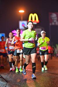 BIB: 25515, 25980
                            <button type="button" onclick="openModal(16556394)" class="btn btn-primary btn-sm float-right btn-popup" data-toggle="modal" data-target=".modal-high-quality">
                        <i class="fas fa-shopping-cart"></i> Add to Cart
                    </button>
                                            <button type="button" onclick="isThisMe(16556394, true)" class="btn btn-success btn-sm float-right btn-popup btn-isme hidden" data-toggle="tooltip" data-placement="bottom" title="นี่คือรูปของคุณใช่ไหม คลิกที่นี่เพื่อเอาเข้าอัลบั้ม">
                        <i class="fas fa-plus"></i> Add to album
                    </button>
                    <button type="button" onclick="isThisMe(16556394, false)" class="btn btn-warning btn-sm float-right btn-popup btn-isnotme hidden">
                        <i class="fas fa-ban"></i> Remove from album
                    </button>