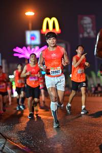 BIB: 20902, 235
                            <button type="button" onclick="openModal(16525056)" class="btn btn-primary btn-sm float-right btn-popup" data-toggle="modal" data-target=".modal-high-quality">
                        <i class="fas fa-shopping-cart"></i> Add to Cart
                    </button>
                                            <button type="button" onclick="isThisMe(16525056, true)" class="btn btn-success btn-sm float-right btn-popup btn-isme hidden" data-toggle="tooltip" data-placement="bottom" title="นี่คือรูปของคุณใช่ไหม คลิกที่นี่เพื่อเอาเข้าอัลบั้ม">
                        <i class="fas fa-plus"></i> Add to album
                    </button>
                    <button type="button" onclick="isThisMe(16525056, false)" class="btn btn-warning btn-sm float-right btn-popup btn-isnotme hidden">
                        <i class="fas fa-ban"></i> Remove from album
                    </button>