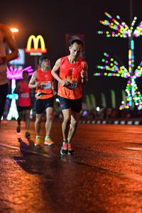 BIB: 21051, 173
                            <button type="button" onclick="openModal(17702918)" class="btn btn-primary btn-sm float-right btn-popup" data-toggle="modal" data-target=".modal-high-quality">
                        <i class="fas fa-shopping-cart"></i> Add to Cart
                    </button>
                                            <button type="button" onclick="isThisMe(17702918, true)" class="btn btn-success btn-sm float-right btn-popup btn-isme hidden" data-toggle="tooltip" data-placement="bottom" title="นี่คือรูปของคุณใช่ไหม คลิกที่นี่เพื่อเอาเข้าอัลบั้ม">
                        <i class="fas fa-plus"></i> Add to album
                    </button>
                    <button type="button" onclick="isThisMe(17702918, false)" class="btn btn-warning btn-sm float-right btn-popup btn-isnotme hidden">
                        <i class="fas fa-ban"></i> Remove from album
                    </button>