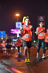 BIB: 20846, 20262
                            <button type="button" onclick="openModal(17720993)" class="btn btn-primary btn-sm float-right btn-popup" data-toggle="modal" data-target=".modal-high-quality">
                        <i class="fas fa-shopping-cart"></i> Add to Cart
                    </button>
                                            <button type="button" onclick="isThisMe(17720993, true)" class="btn btn-success btn-sm float-right btn-popup btn-isme hidden" data-toggle="tooltip" data-placement="bottom" title="นี่คือรูปของคุณใช่ไหม คลิกที่นี่เพื่อเอาเข้าอัลบั้ม">
                        <i class="fas fa-plus"></i> Add to album
                    </button>
                    <button type="button" onclick="isThisMe(17720993, false)" class="btn btn-warning btn-sm float-right btn-popup btn-isnotme hidden">
                        <i class="fas fa-ban"></i> Remove from album
                    </button>