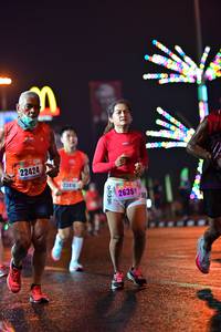 BIB: 22424, 23416, 26394
                            <button type="button" onclick="openModal(17709248)" class="btn btn-primary btn-sm float-right btn-popup" data-toggle="modal" data-target=".modal-high-quality">
                        <i class="fas fa-shopping-cart"></i> Add to Cart
                    </button>
                                            <button type="button" onclick="isThisMe(17709248, true)" class="btn btn-success btn-sm float-right btn-popup btn-isme hidden" data-toggle="tooltip" data-placement="bottom" title="นี่คือรูปของคุณใช่ไหม คลิกที่นี่เพื่อเอาเข้าอัลบั้ม">
                        <i class="fas fa-plus"></i> Add to album
                    </button>
                    <button type="button" onclick="isThisMe(17709248, false)" class="btn btn-warning btn-sm float-right btn-popup btn-isnotme hidden">
                        <i class="fas fa-ban"></i> Remove from album
                    </button>