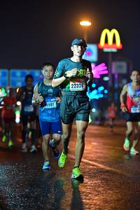 BIB: 22326, 0981
                            <button type="button" onclick="openModal(17705606)" class="btn btn-primary btn-sm float-right btn-popup" data-toggle="modal" data-target=".modal-high-quality">
                        <i class="fas fa-shopping-cart"></i> Add to Cart
                    </button>
                                            <button type="button" onclick="isThisMe(17705606, true)" class="btn btn-success btn-sm float-right btn-popup btn-isme hidden" data-toggle="tooltip" data-placement="bottom" title="นี่คือรูปของคุณใช่ไหม คลิกที่นี่เพื่อเอาเข้าอัลบั้ม">
                        <i class="fas fa-plus"></i> Add to album
                    </button>
                    <button type="button" onclick="isThisMe(17705606, false)" class="btn btn-warning btn-sm float-right btn-popup btn-isnotme hidden">
                        <i class="fas fa-ban"></i> Remove from album
                    </button>