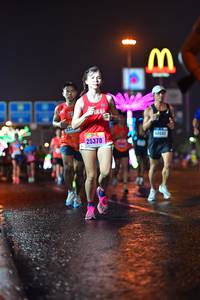 BIB: 40045, 25370
                            <button type="button" onclick="openModal(17703124)" class="btn btn-primary btn-sm float-right btn-popup" data-toggle="modal" data-target=".modal-high-quality">
                        <i class="fas fa-shopping-cart"></i> Add to Cart
                    </button>
                                            <button type="button" onclick="isThisMe(17703124, true)" class="btn btn-success btn-sm float-right btn-popup btn-isme hidden" data-toggle="tooltip" data-placement="bottom" title="นี่คือรูปของคุณใช่ไหม คลิกที่นี่เพื่อเอาเข้าอัลบั้ม">
                        <i class="fas fa-plus"></i> Add to album
                    </button>
                    <button type="button" onclick="isThisMe(17703124, false)" class="btn btn-warning btn-sm float-right btn-popup btn-isnotme hidden">
                        <i class="fas fa-ban"></i> Remove from album
                    </button>