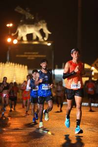 BIB: 42376, 20942
                            <button type="button" onclick="openModal(16108118)" class="btn btn-primary btn-sm float-right btn-popup" data-toggle="modal" data-target=".modal-high-quality">
                        <i class="fas fa-shopping-cart"></i> Add to Cart
                    </button>
                                            <button type="button" onclick="isThisMe(16108118, true)" class="btn btn-success btn-sm float-right btn-popup btn-isme hidden" data-toggle="tooltip" data-placement="bottom" title="นี่คือรูปของคุณใช่ไหม คลิกที่นี่เพื่อเอาเข้าอัลบั้ม">
                        <i class="fas fa-plus"></i> Add to album
                    </button>
                    <button type="button" onclick="isThisMe(16108118, false)" class="btn btn-warning btn-sm float-right btn-popup btn-isnotme hidden">
                        <i class="fas fa-ban"></i> Remove from album
                    </button>